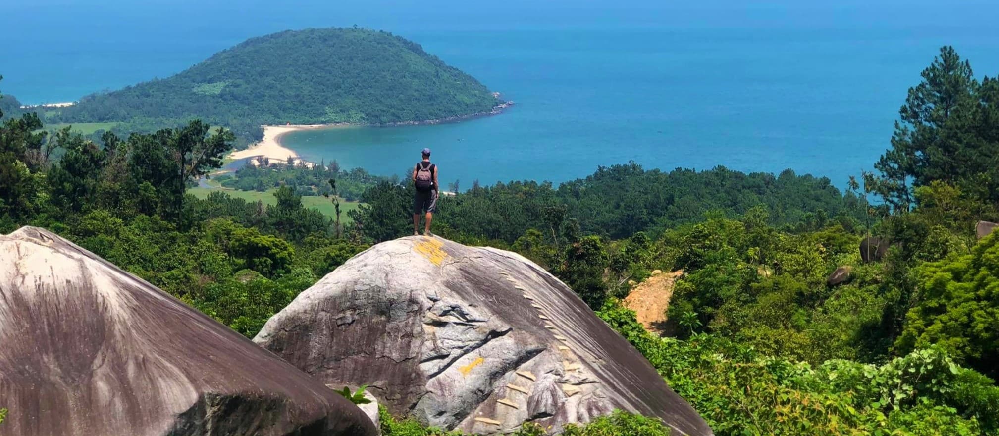 The Hai Van Pass, Motorbike Guide, Vietnam