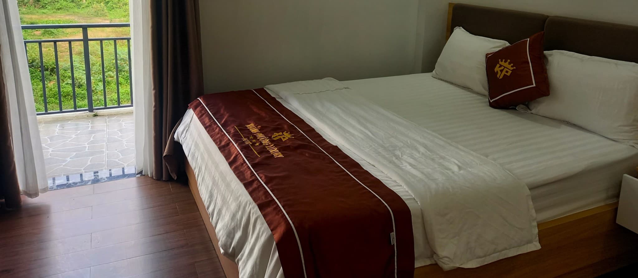 Nhà Nghỉ: A Guide to Local Guest Houses in Vietnam