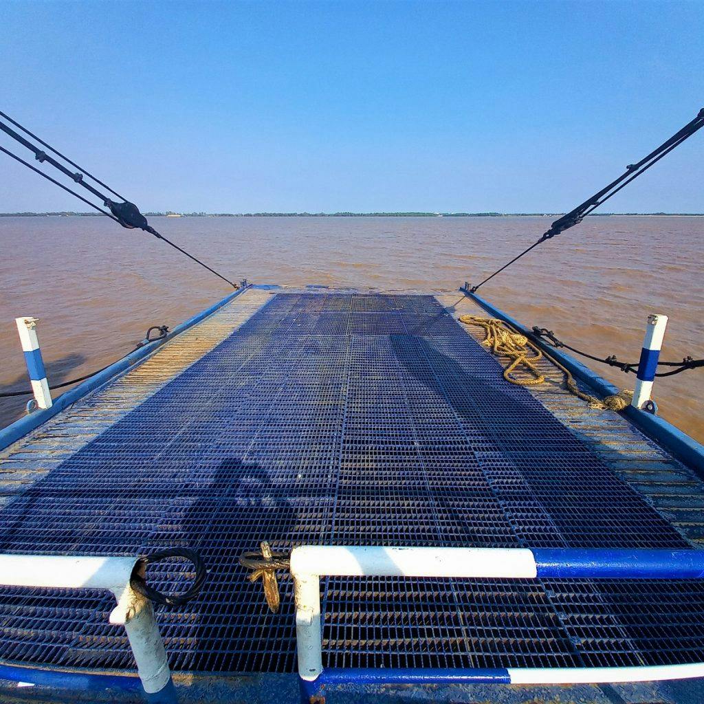 Car Ferry from Cần Giờ (Ho Chi Minh) to Cần Giuộc (Long An)