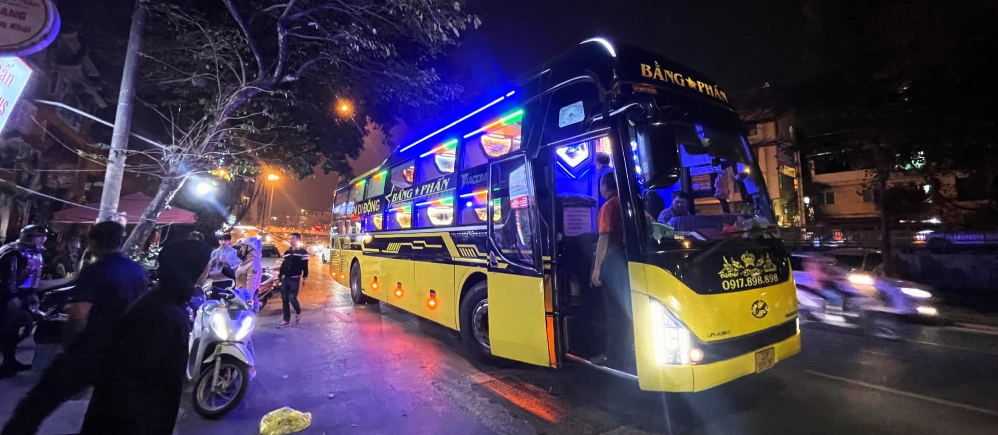 Hanoi to Ha Giang Sleeper Bus