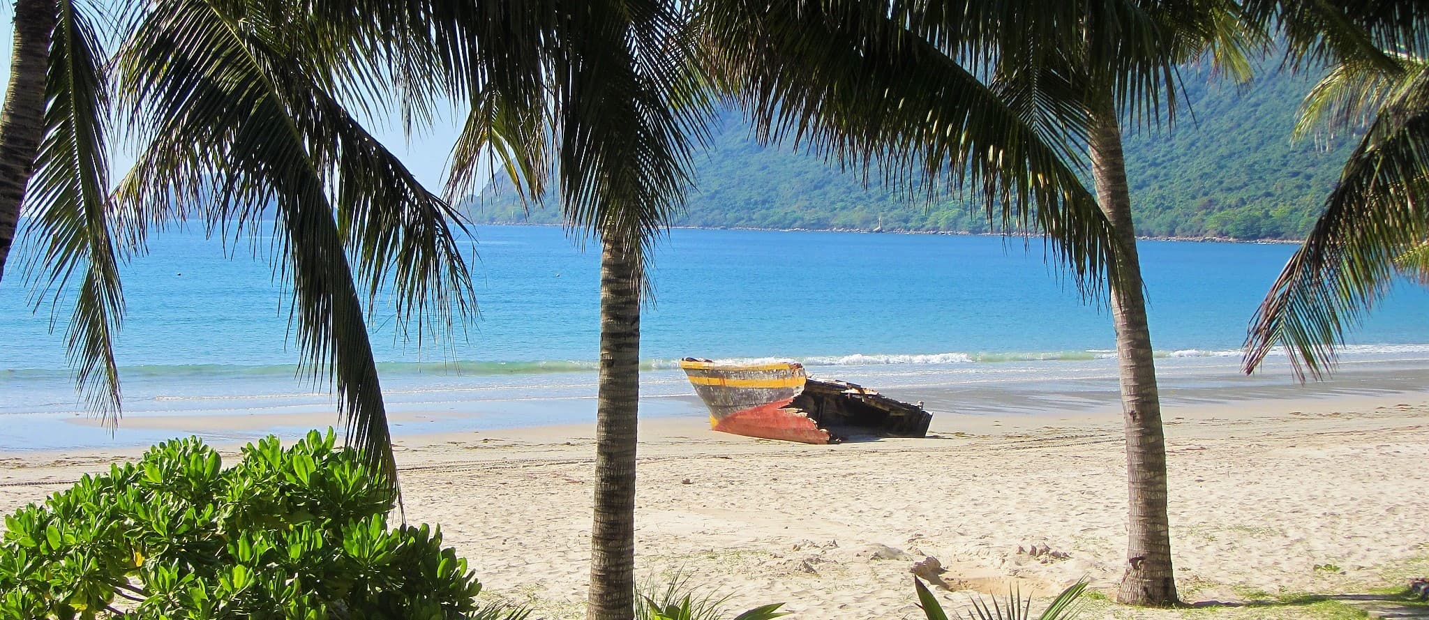 Video: Con Dao Islands, Vietnam