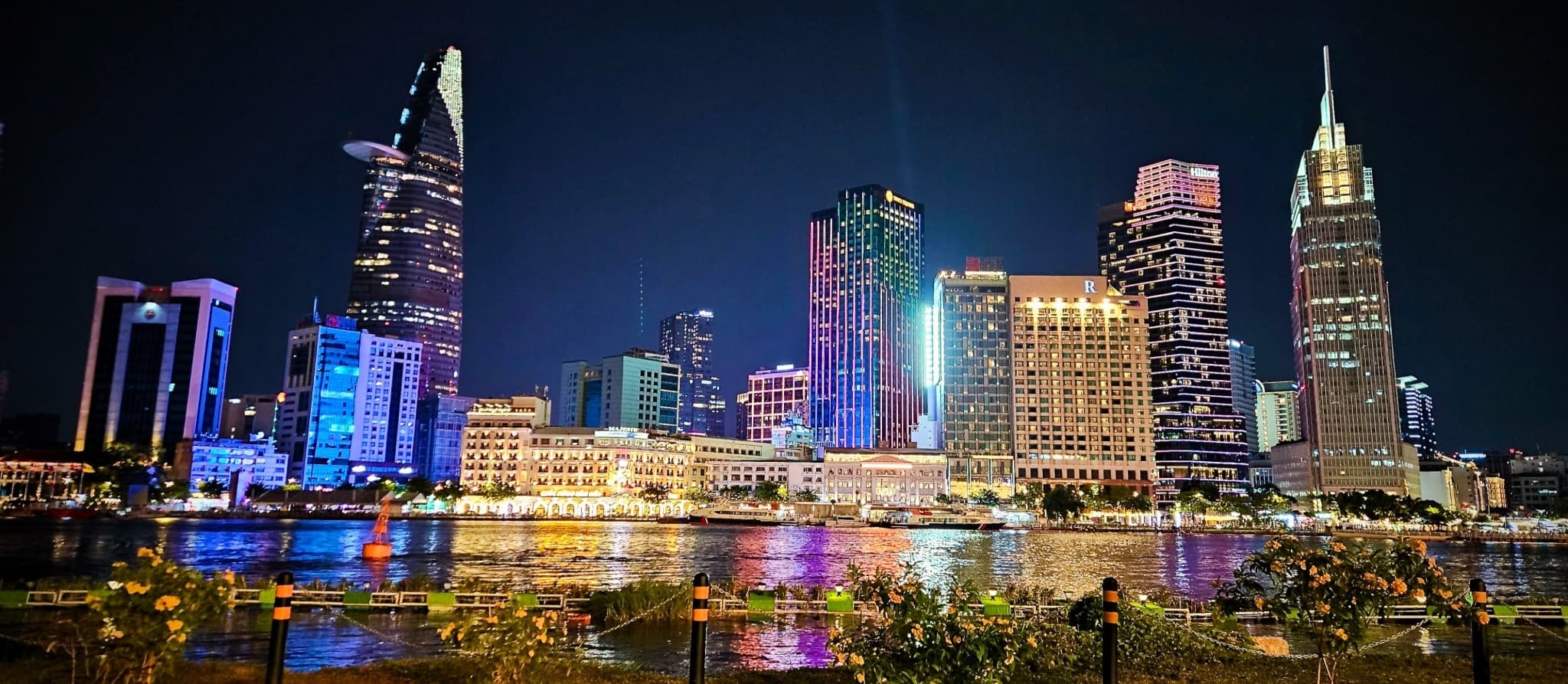 Midnight Motorbike Loop, Ho Chi Minh City, Saigon, Vietnam
